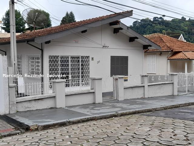 Casa para venda em Campos do Jordão / SP, Vila Ferraz, 3 dormitórios, 1  banheiro, área construída 110,00