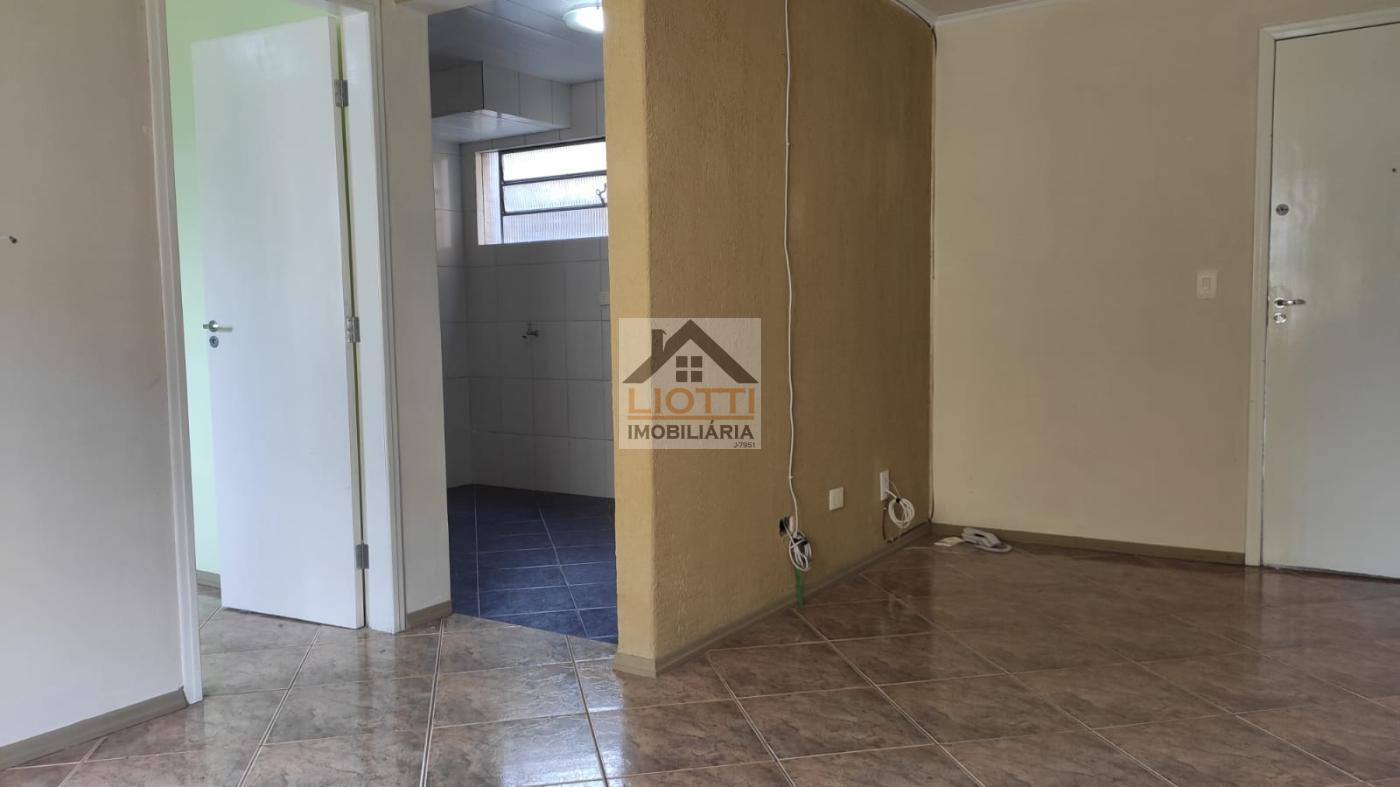 Casas com 2 quartos à venda em Ahú, Curitiba, PR - ZAP Imóveis