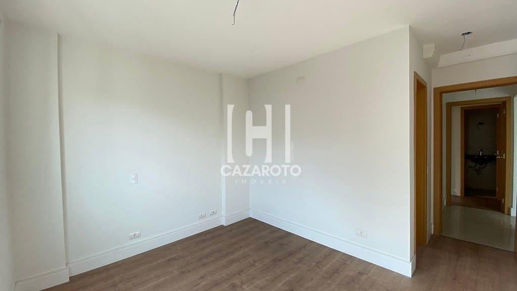 Apartamento Amplo e Aconchegante no Champagnat no Residencial Port Le Havre com 3 dormitrios, sendo 1 sute, 2 banheiros, 2 vagas de garagem, rea til 95,01 m Port Le Havre: Seu Refgio Urbano no C