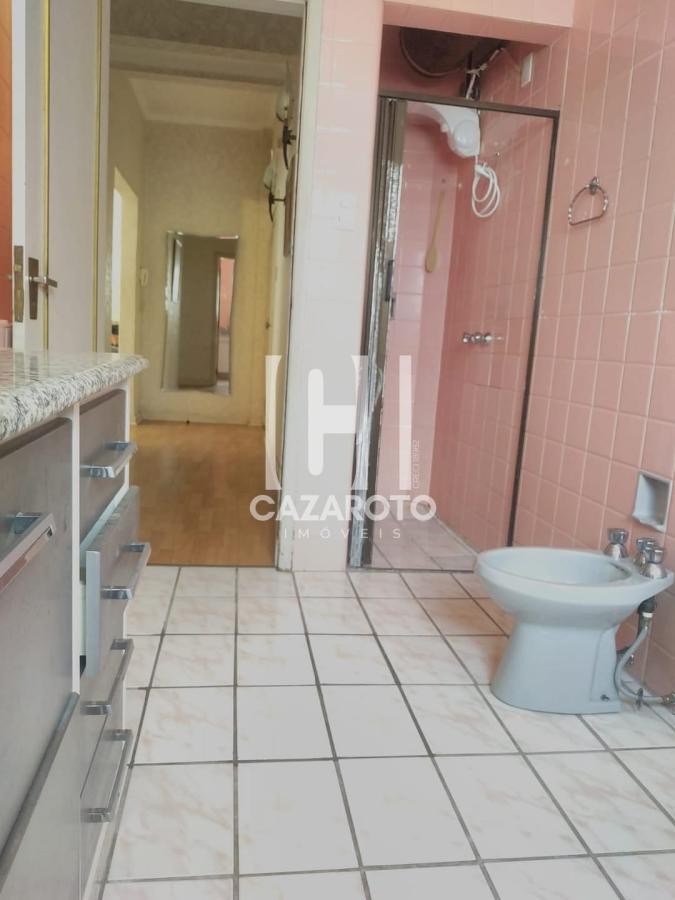 APARTAMENTO PARA VENDA naRua Visconde Do Rio Branco, no Centro de Curitiba / PR com3 dormitrios, 2 banheiros, rea Total: 120,00 m