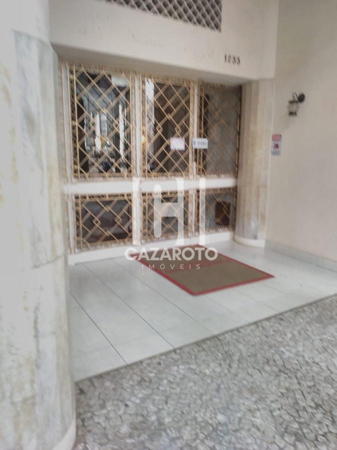 APARTAMENTO PARA VENDA naRua Visconde Do Rio Branco, no Centro de Curitiba / PR com3 dormitrios, 2 banheiros, rea Total: 120,00 m