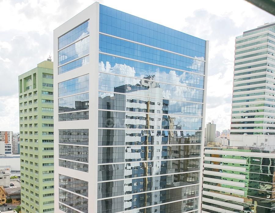 LAJE CORPORATIVA PARA VENDA na Rua Emiliano Perneta, no Centro em Curitiba / PR noComercialWORKSPACE BRIGADEIRO com2 banheiros, 4 vagas erea Total de414,74 m