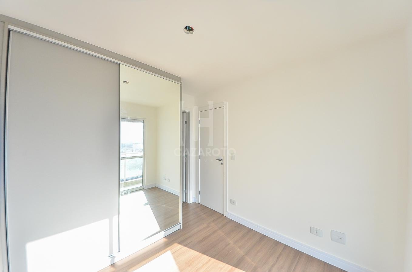 APARTAMENTO 1 DORMITRIOPARA VENDA na Rua Baltazar Carrasco Dos Reis, no bairro Rebouas em Curitiba / PR no residencialCentral Street com1 dormitrio, 1 banheiro, 1 vaga com40,05 M de rea t