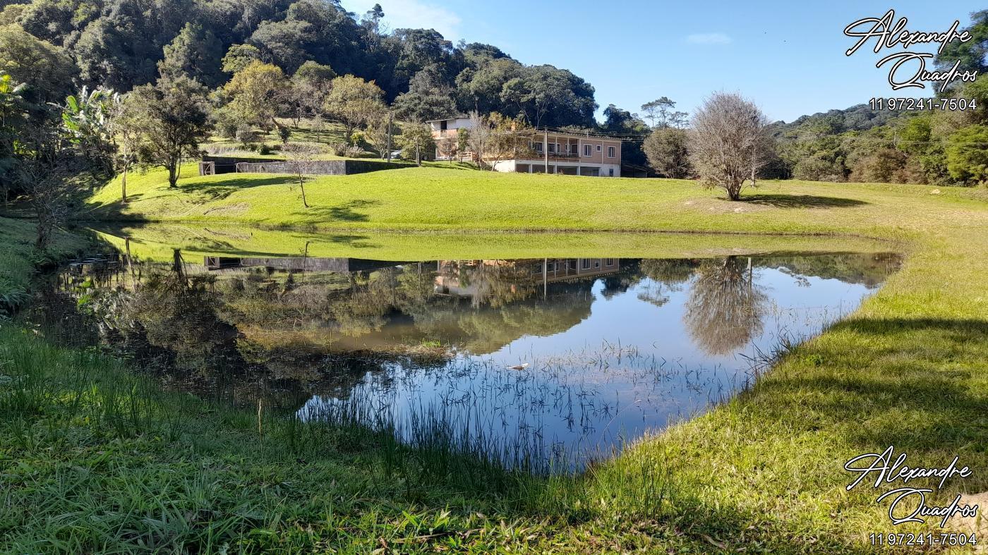 Vista da Sede a partir do principal lago