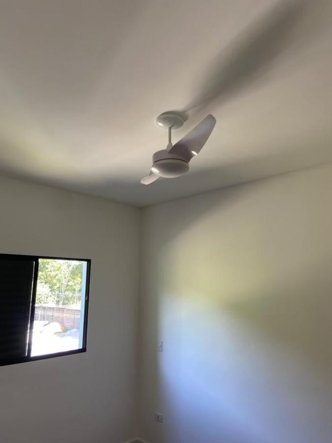 Ventilador de teto nos dormitrios