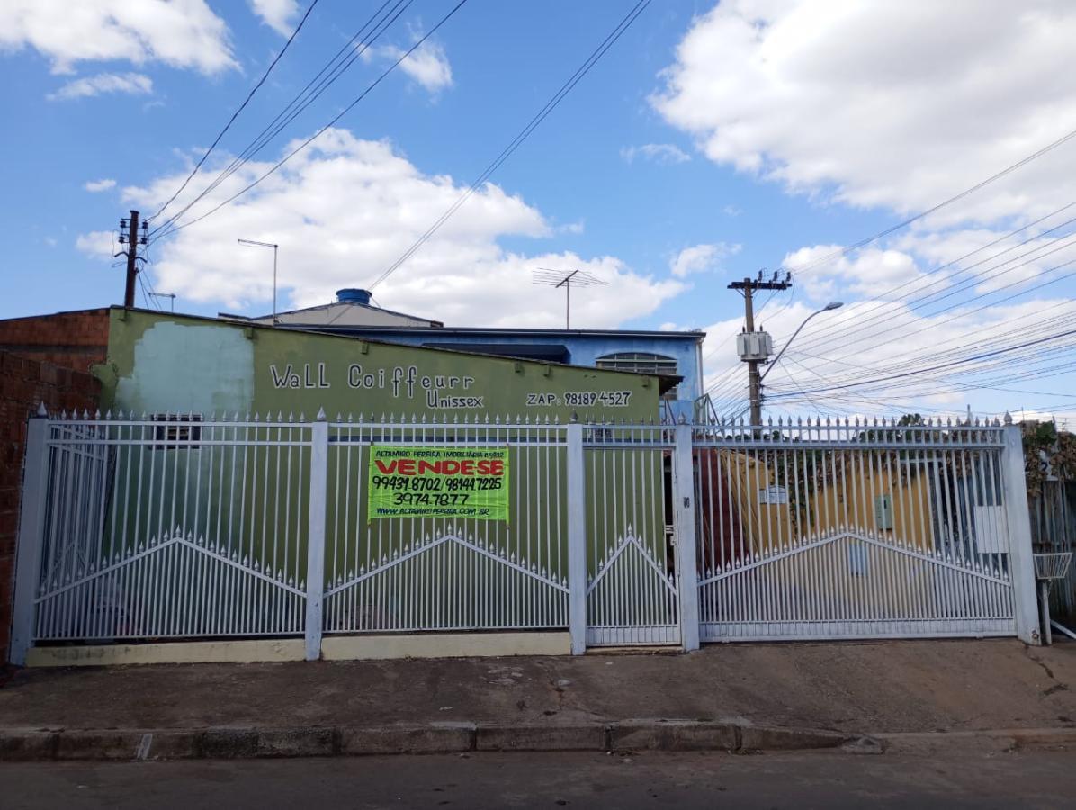 Casas à venda na Rua Granada em Nova Lima, MG - ZAP Imóveis