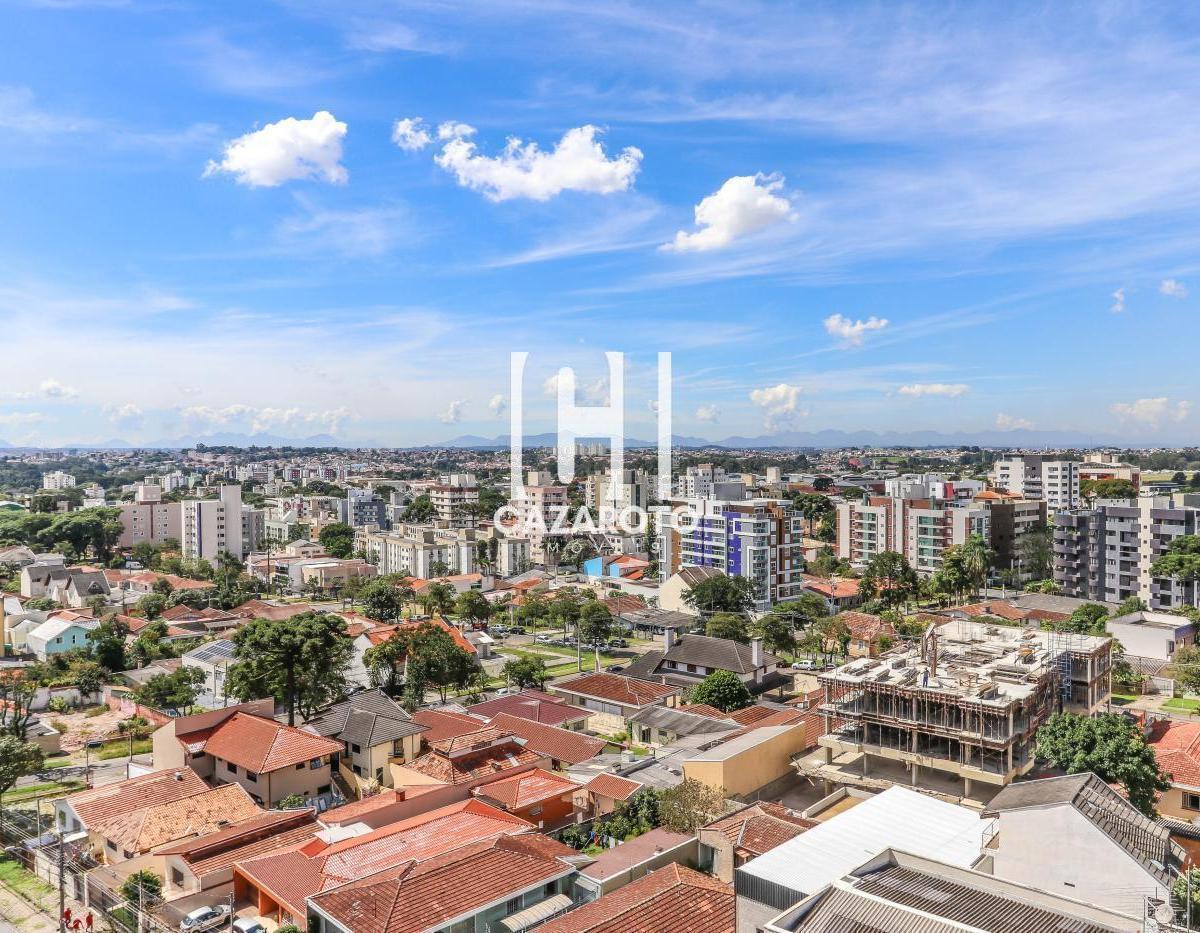 APARTAMENTO PARA VENDA naRua Canad no Bairro Cabral emCuritiba / PR com3 dormitrios, 1 sute, 3 banheiros, 2 vagas e rea privaitva de109,86 m