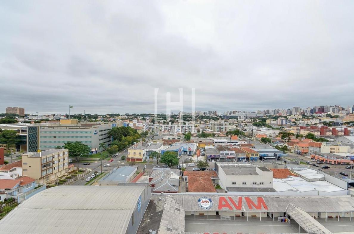 Apartamento Garden de 1 Dormitrio naRua Baltazar Carrasco Dos Reis, no bairro Rebouas emCuritiba / PR om1 dormitrio, 1 banheiro, 1 vaga e49,00 M de rea privativacom Piso Instalado e Mvei