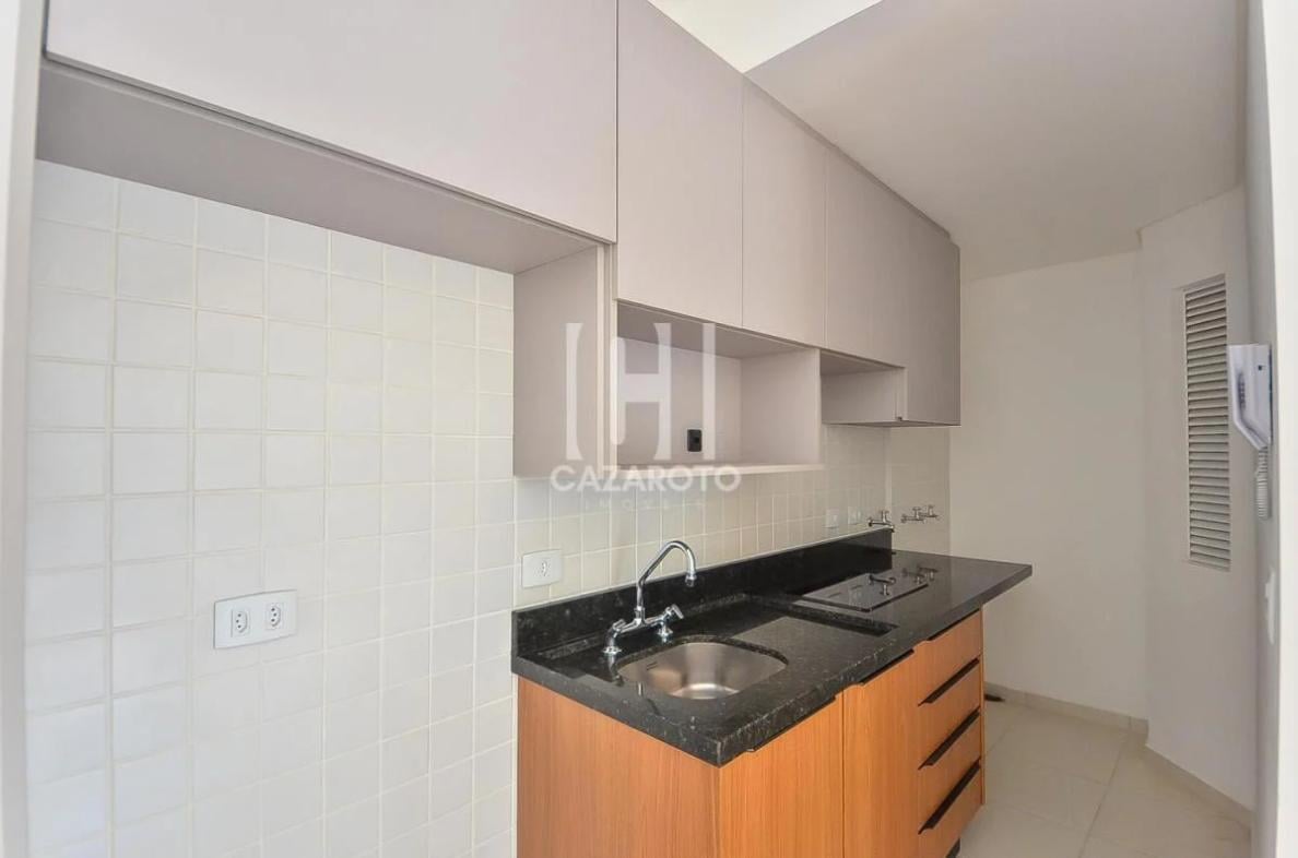 Apartamento Garden de 1 Dormitrio naRua Baltazar Carrasco Dos Reis, no bairro Rebouas emCuritiba / PR om1 dormitrio, 1 banheiro, 1 vaga e49,00 M de rea privativacom Piso Instalado e Mvei