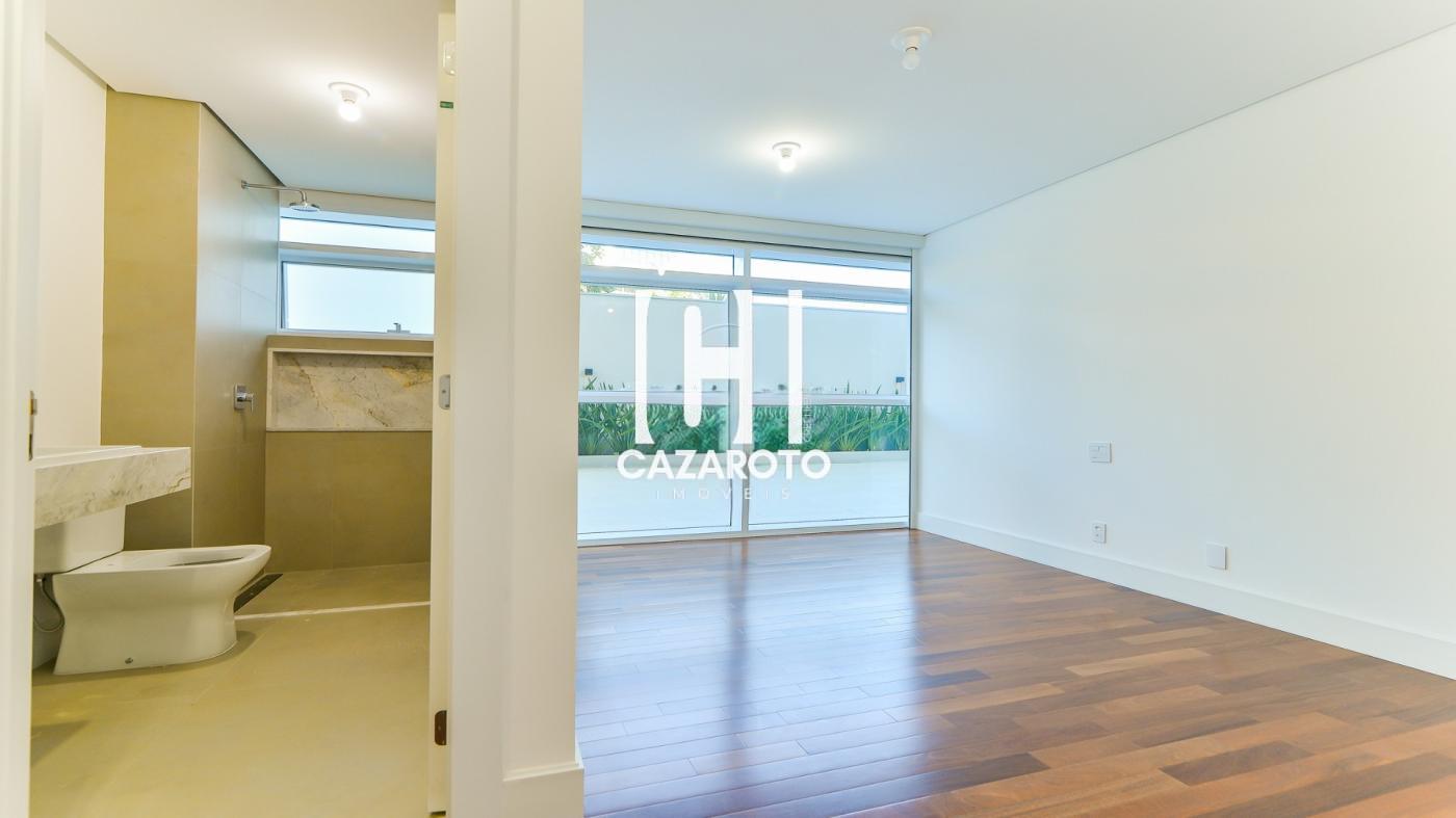 APARTAMENTO GARDEN DUPLEX PARA VENDA Avenida Nossa Senhora da Luz, no bairro Cabral em Curitiba / PR com3 dormitrios, 3 sutes, 5 banheiros, 3 vagas coim534,10 M de area privativa