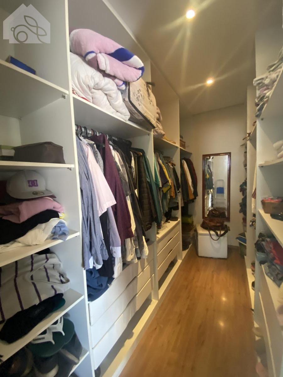 Suite master - closet