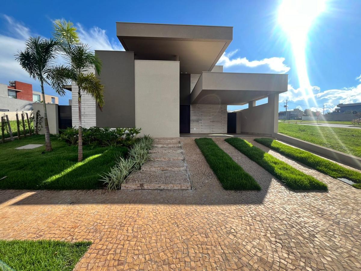Casa em Condomínio