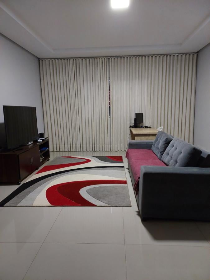 SALA LATERAL