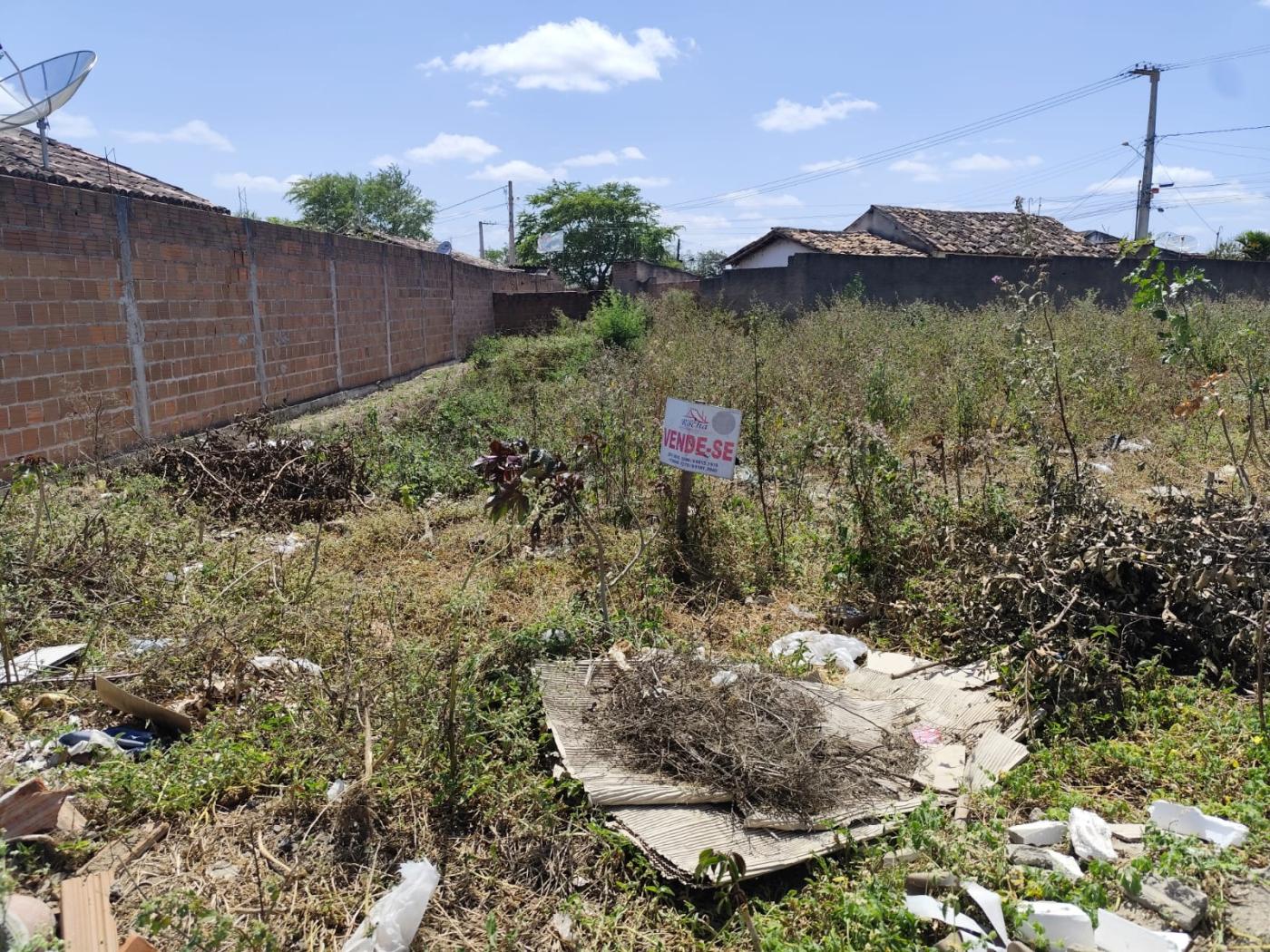 FRENTE DO TERRENO