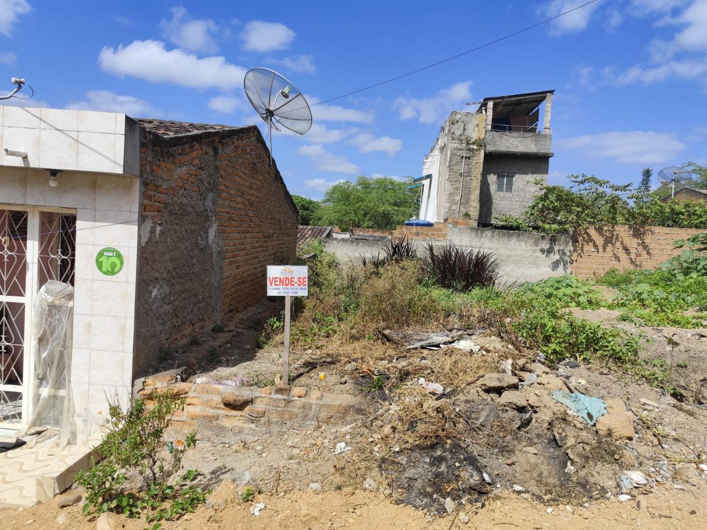 FRENTE DO TERRENO