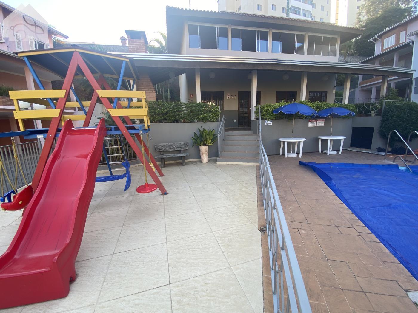 Playground - Condominio