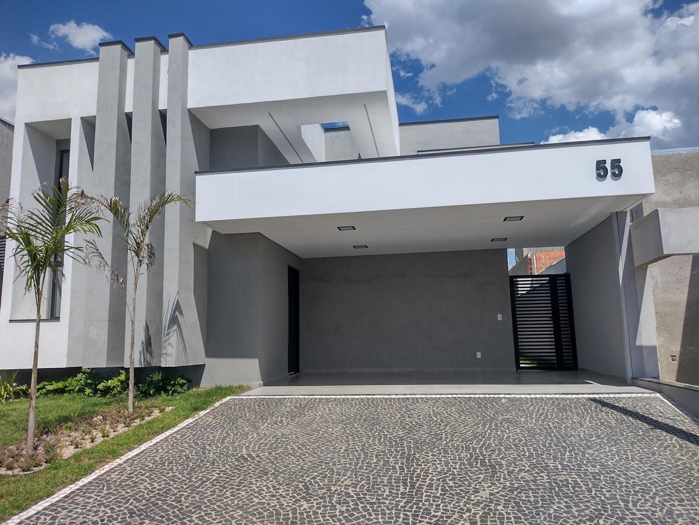 Casa com 3 dormitrio  venda no Condomnio Santa Mnica, Mogi Guau - com planejados POR R$986.000