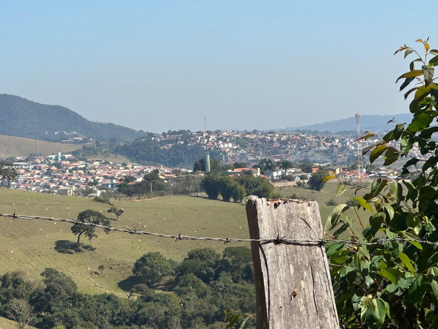 TERRENO EM BOM JESUS DOS PERDES