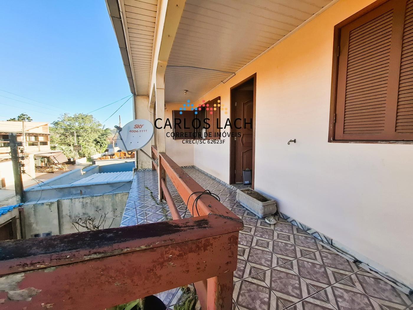 Casa em Laguna para investimento em aluguel