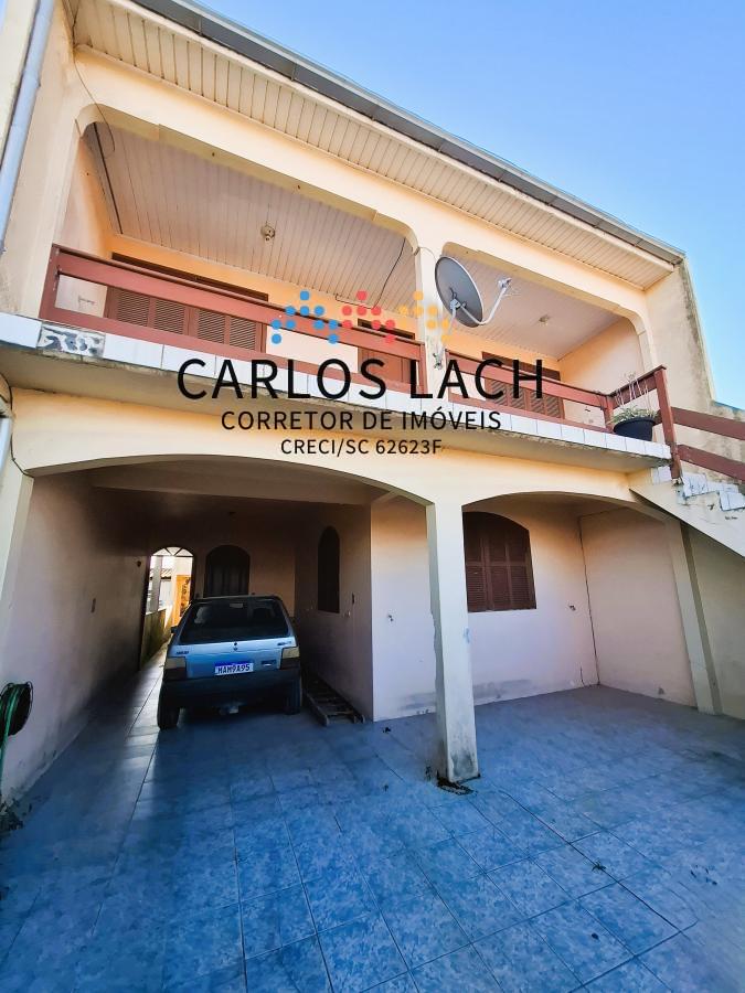 Casa em Laguna para investimento em aluguel
