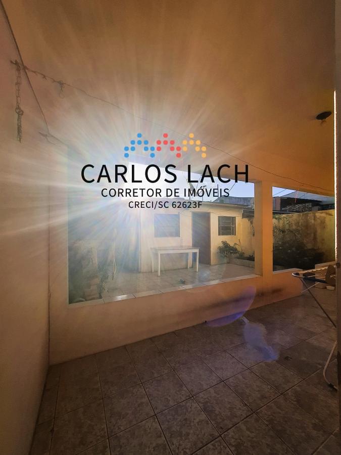 Casa em Laguna para investimento em aluguel