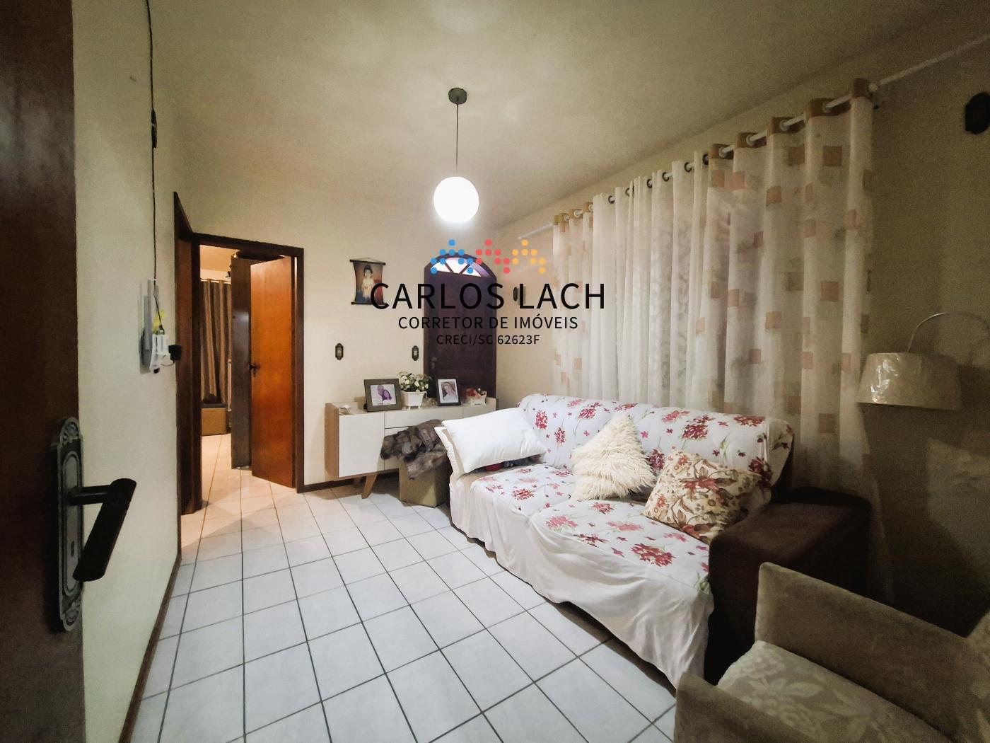 Casa em Laguna para investimento em aluguel