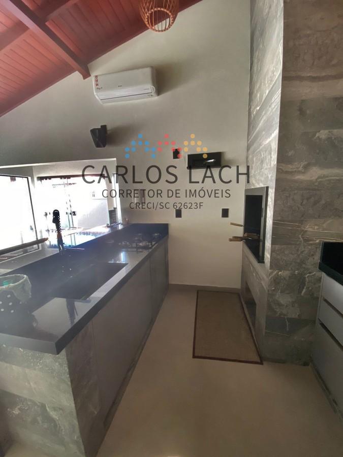 Casa de 3 quartos pronta para morar
