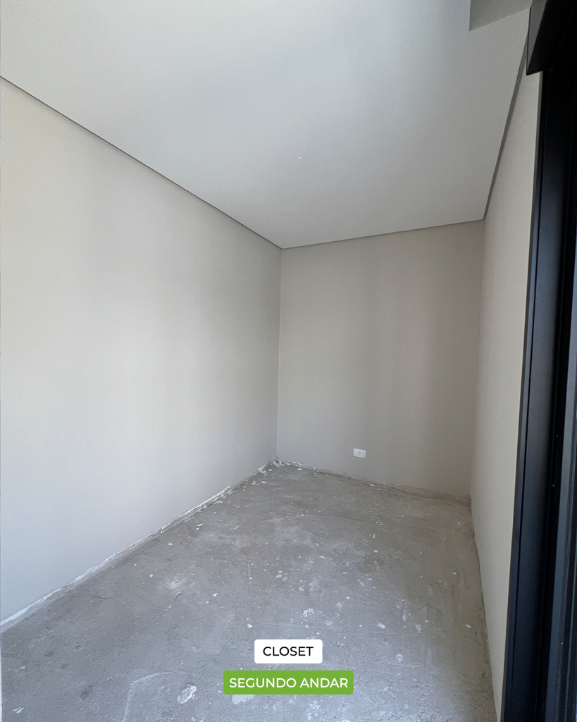 Closet suite