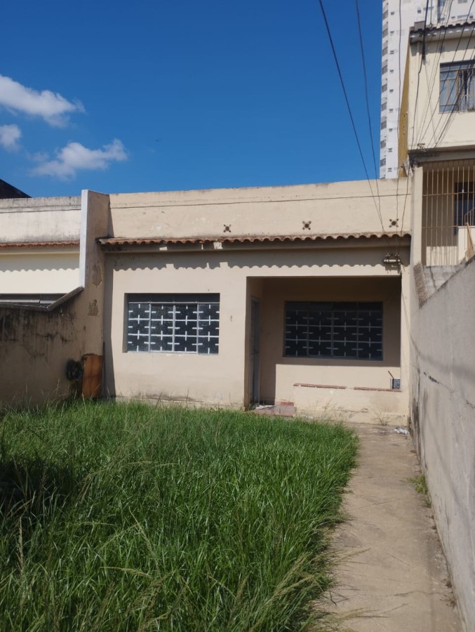 Casa para Loca��o, em Volta Redonda, bairro ATERRADO, 2 dormit�rios, 1 banheiro, 1 vaga