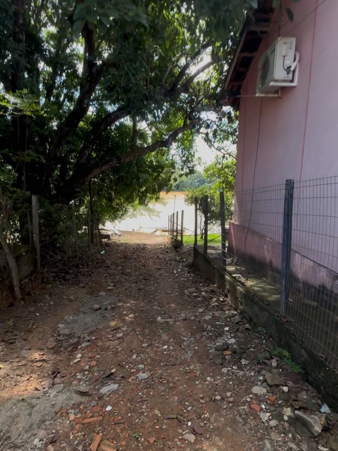 RUA ACESSO BARCOS