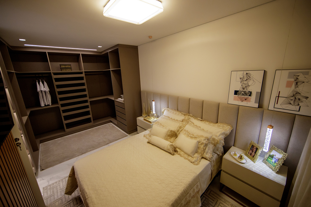 Quarto casal com closet