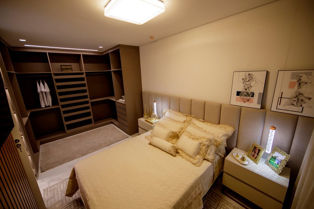 Quarto casal com closet