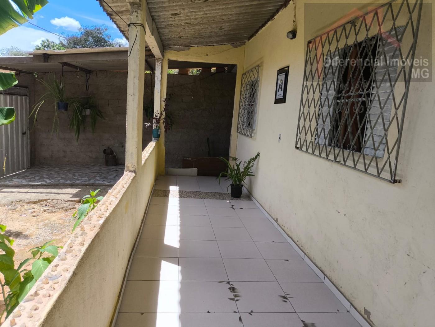 Casa para Venda em Esmeraldas, Pousada do Lago