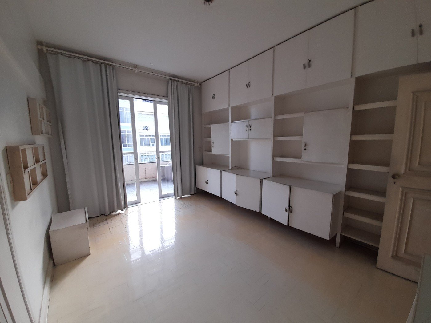 Quarto 1