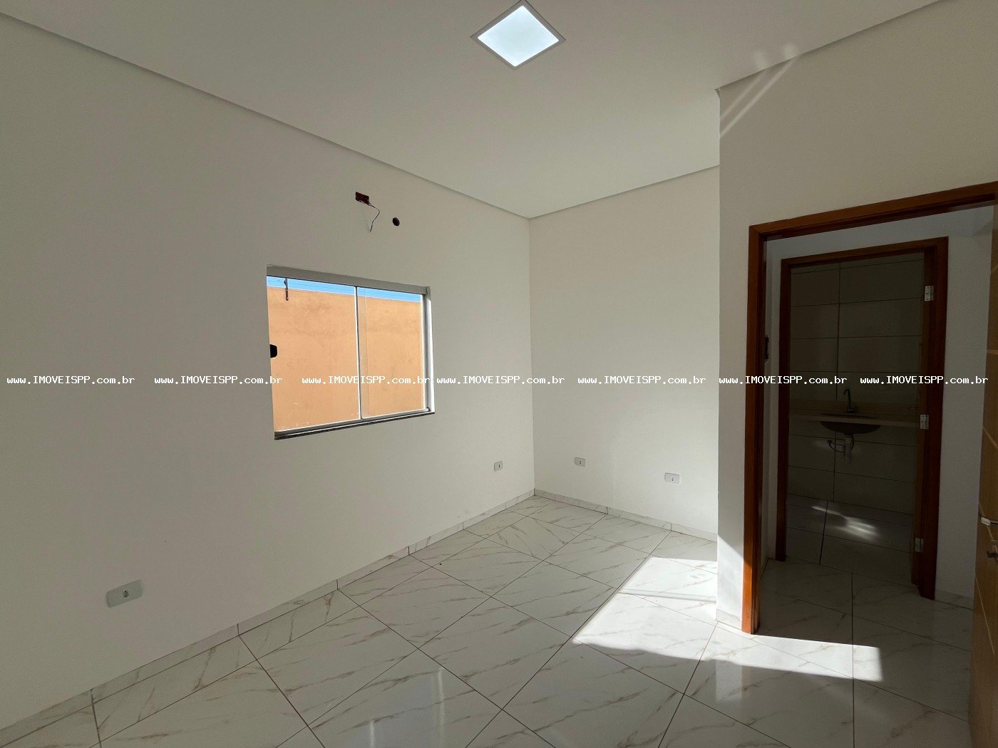 Quarto 01