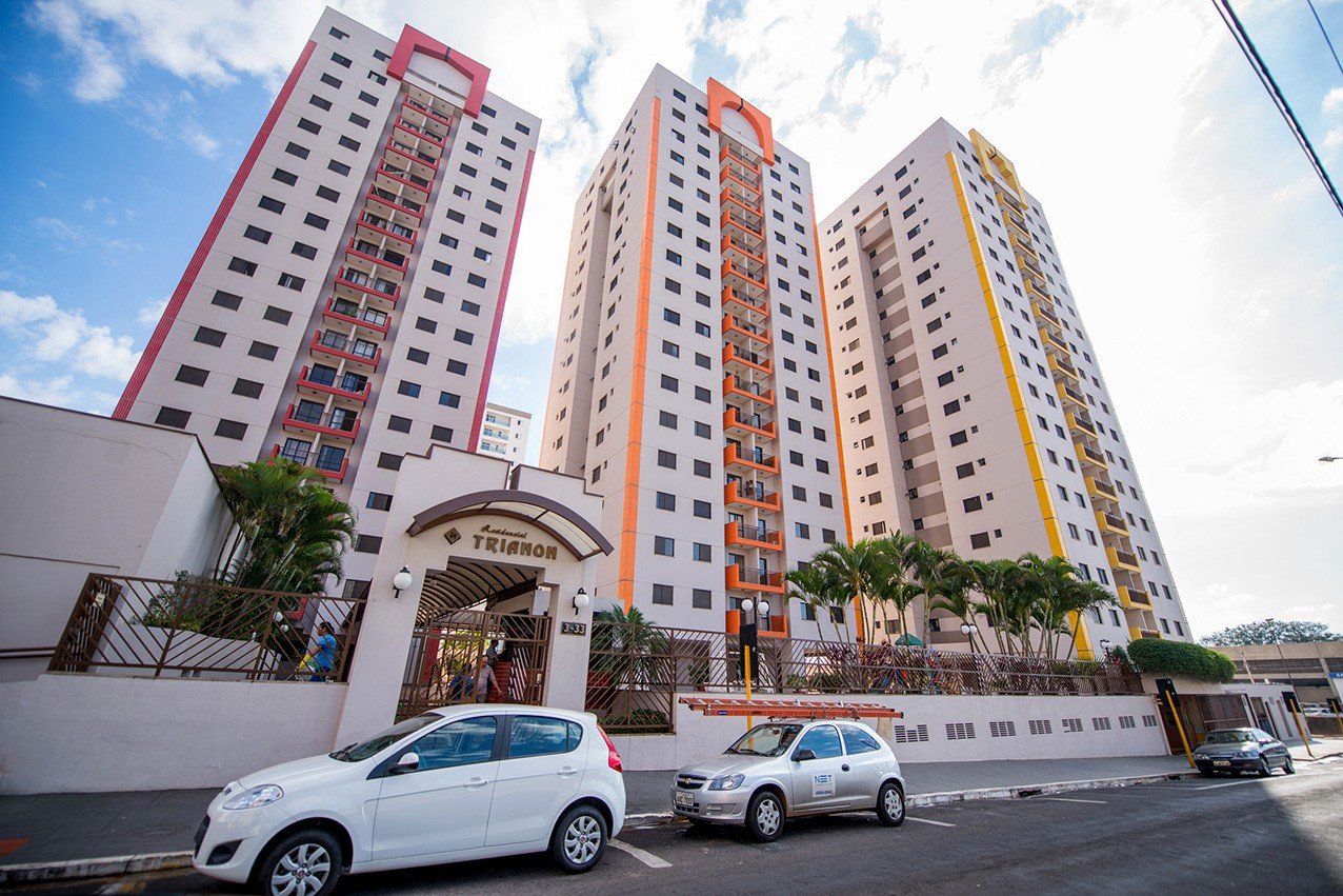 Apartamento para Venda, em Bauru, bairro Jardim Infante Dom Henrique, 3 dormitórios, 2 banheiros, 1 suíte, 2 vagas