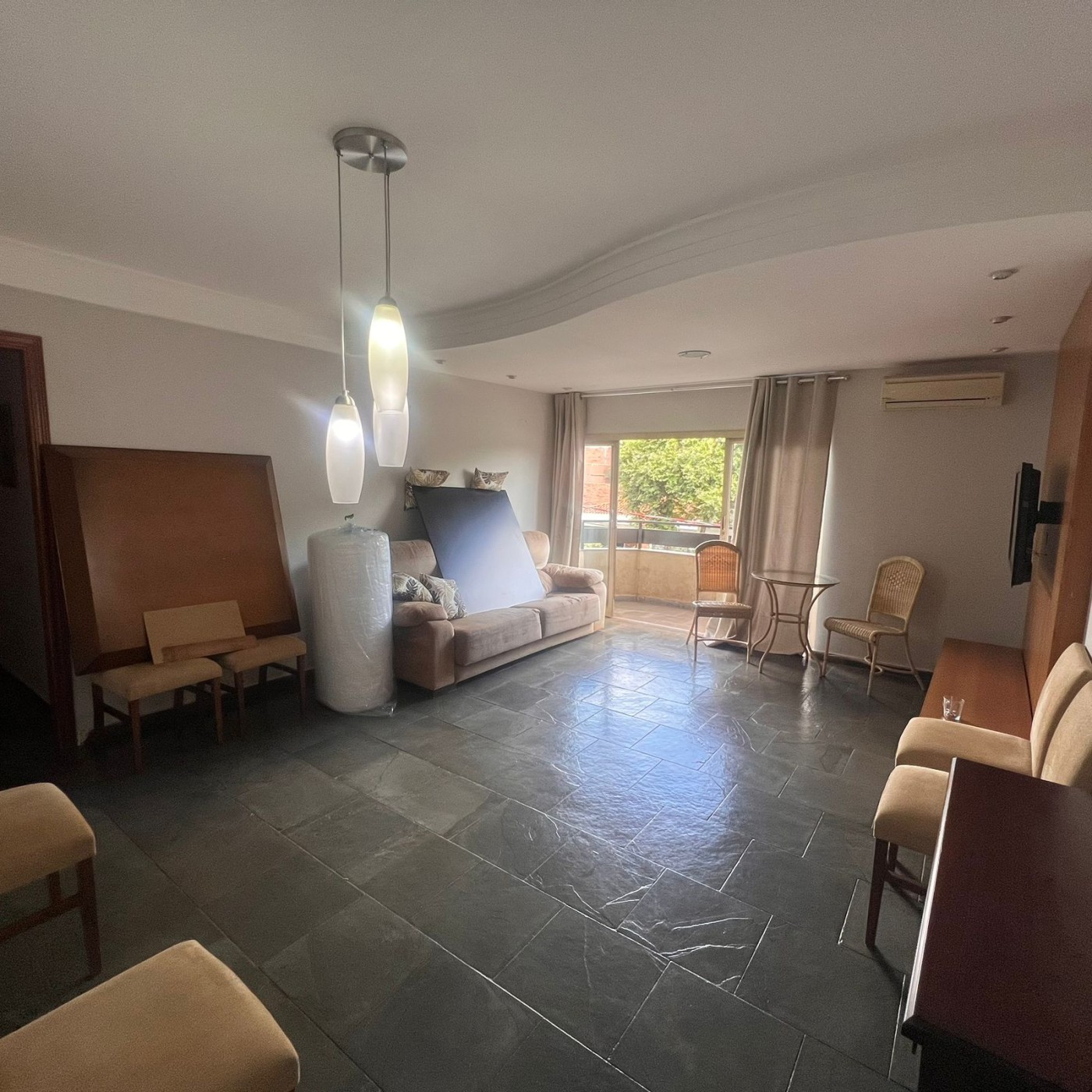 SALA 2 AMBIENTES
