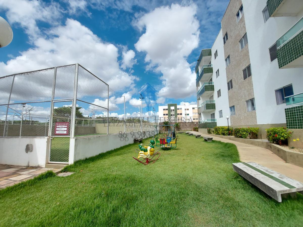 Lazer completo com campo de futebol