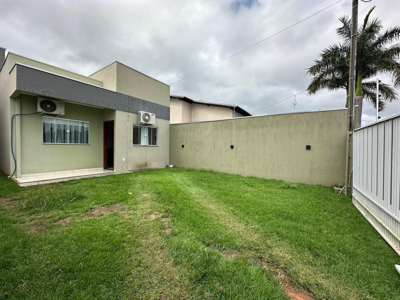 Casa para Venda, em Juara, bairro Residencial Arinos, 2 dormitórios, 3 banheiros, 1 suíte