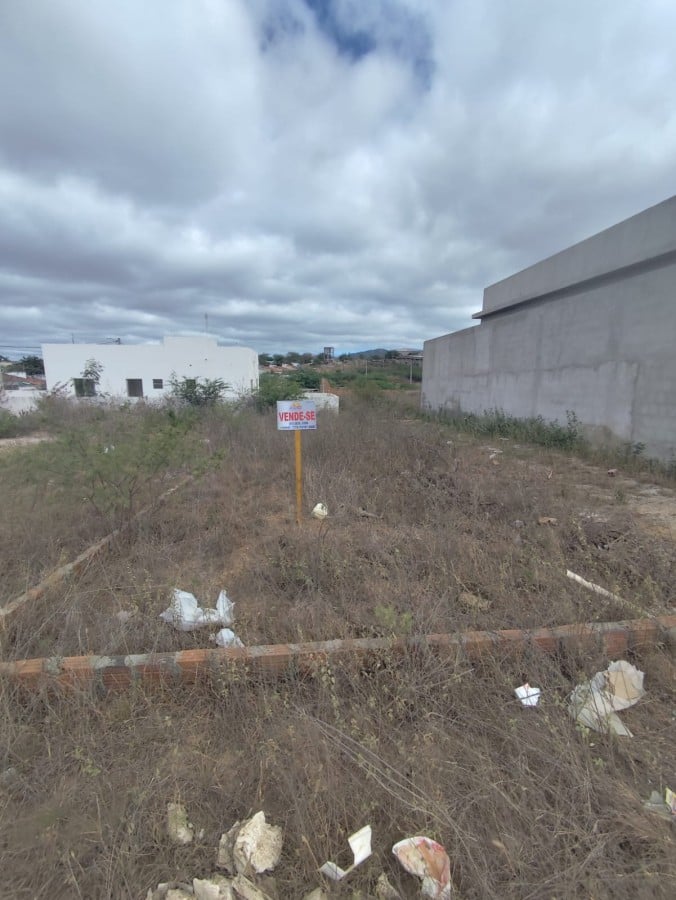 FRENTE DO TERRENO