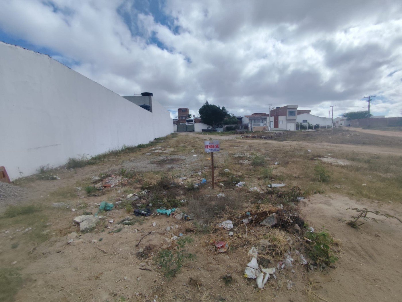 FRENTE DO TERRENO