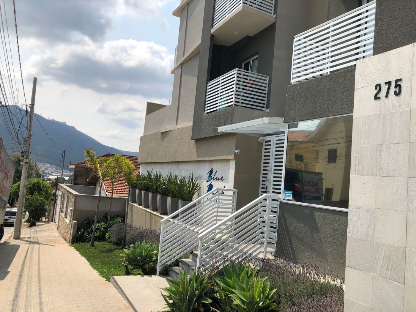 Apartamento para Locação, em , bairro Jardim Country Club