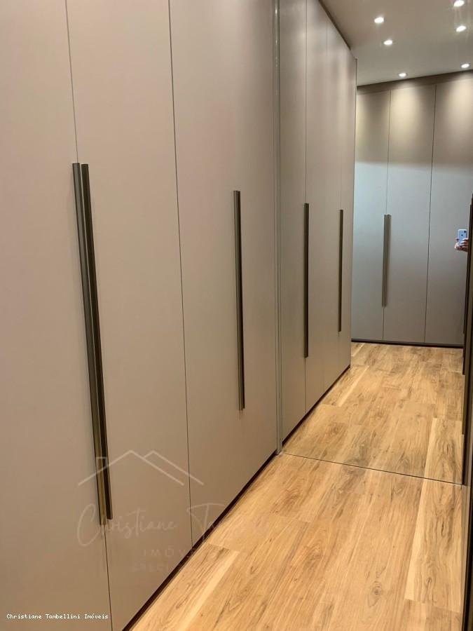 Closet Sute master