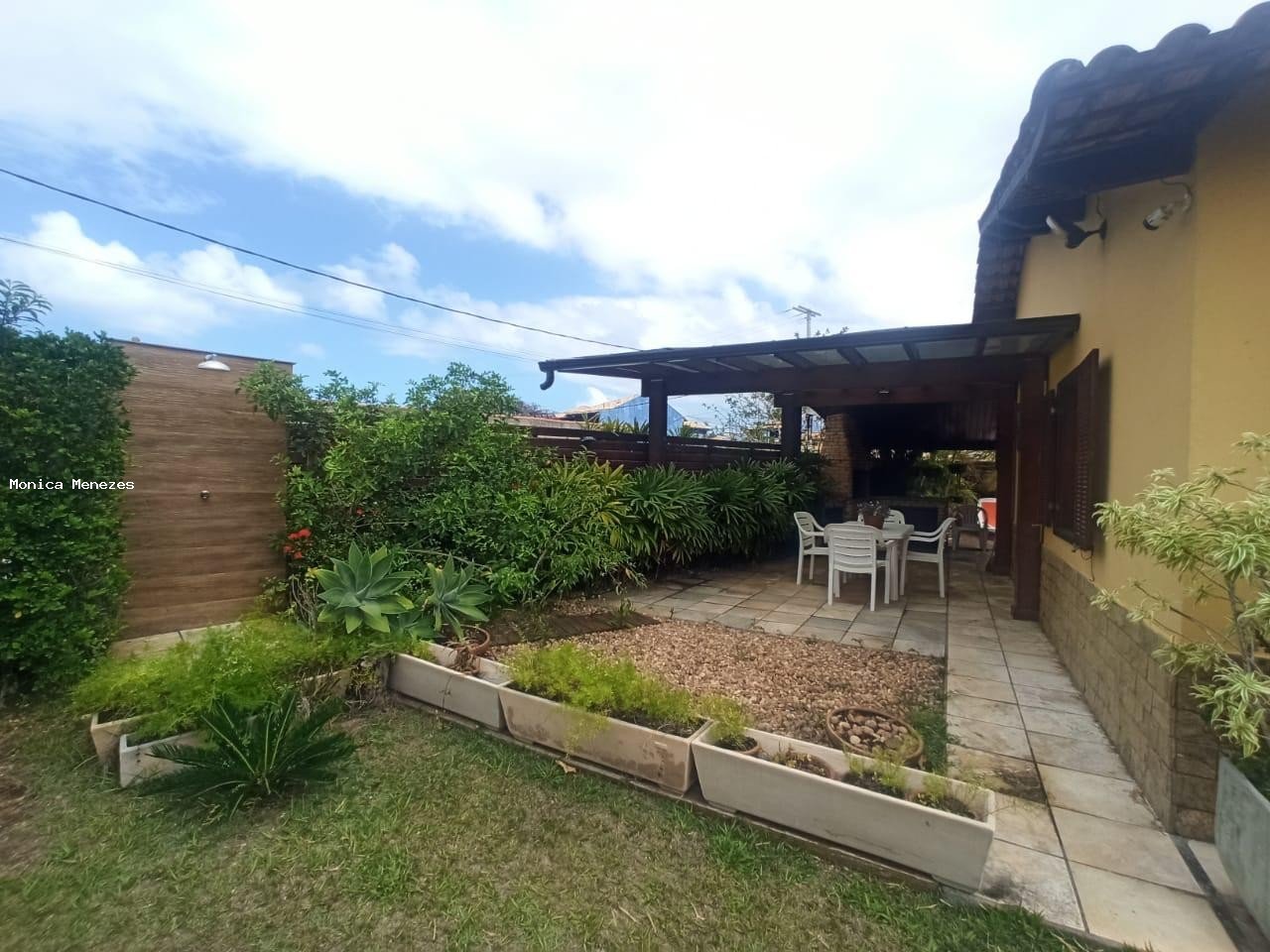 Casa em Condomínio