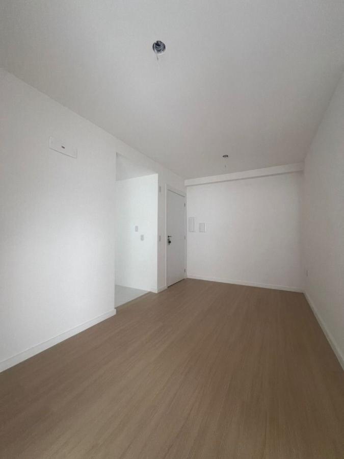 Sala de estar e jantar