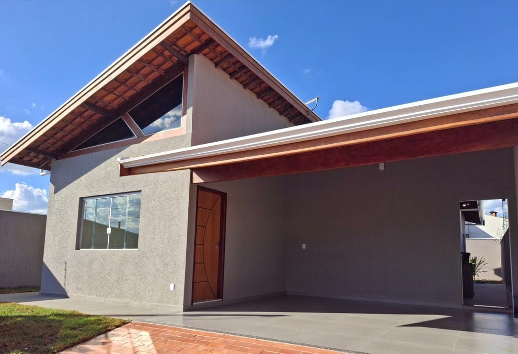 Casa com 3 dormitrios  venda no Jardim Murayama, Mogi Mirim - rea de lazer com Churrasqueira POR R$630.000