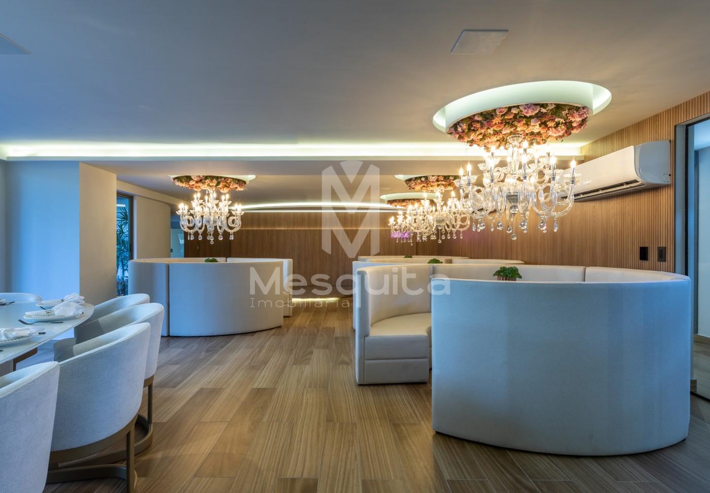 Club Lounge