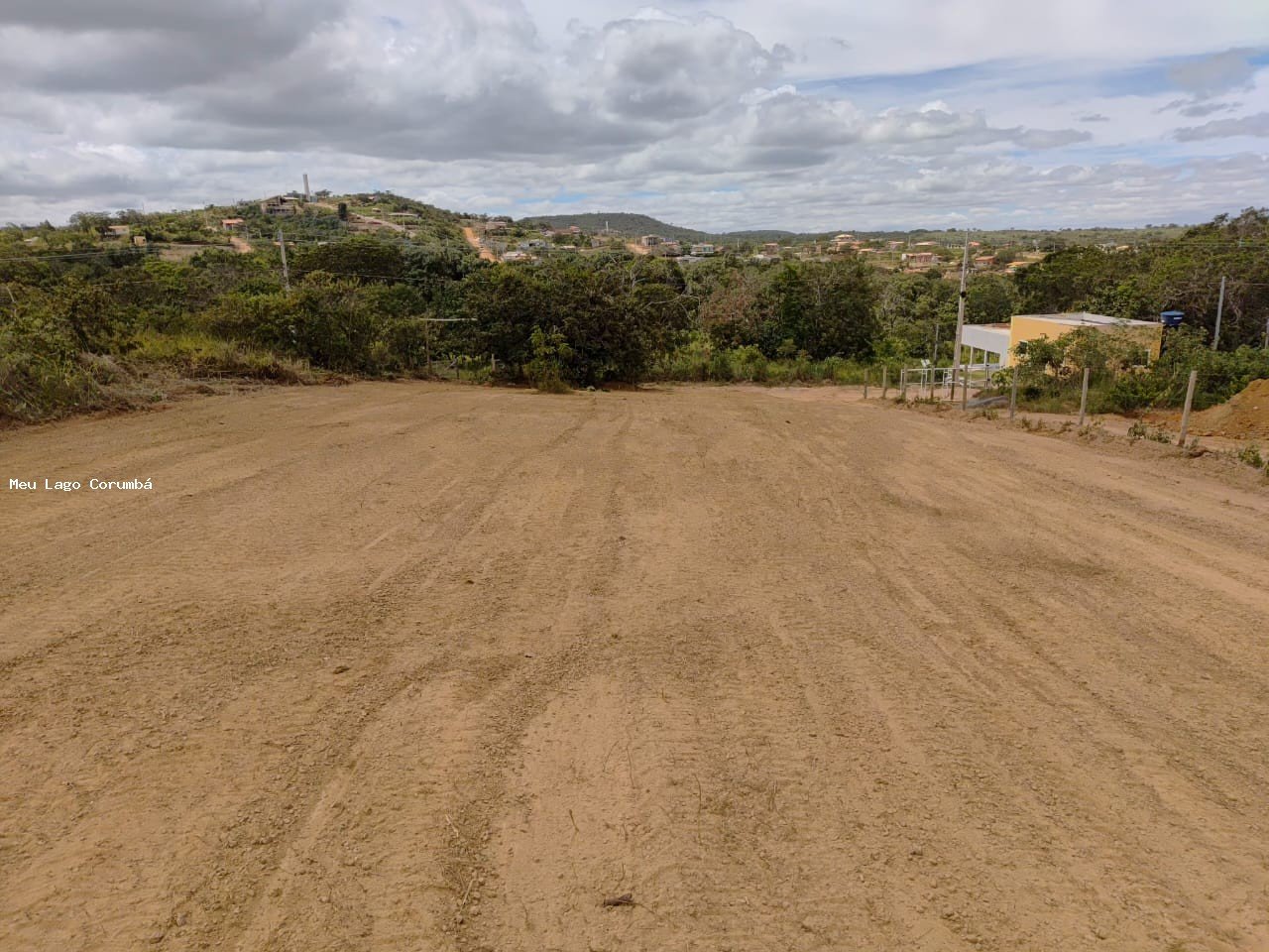 Lote em Condomínio Fechado para Venda, em Alexânia, bairro Lago Corumbá IV