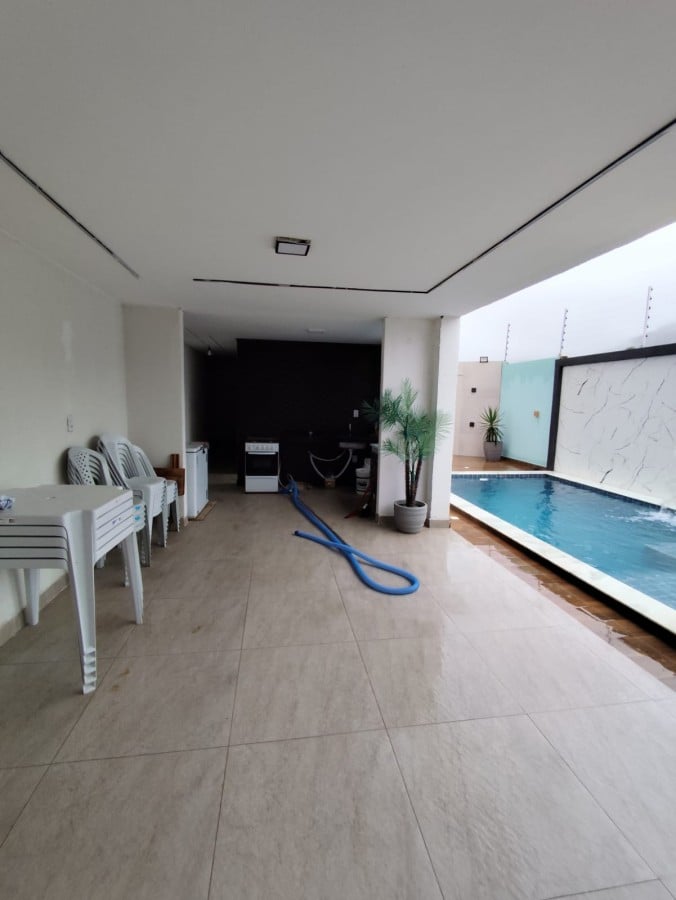 REA DA PISCINA