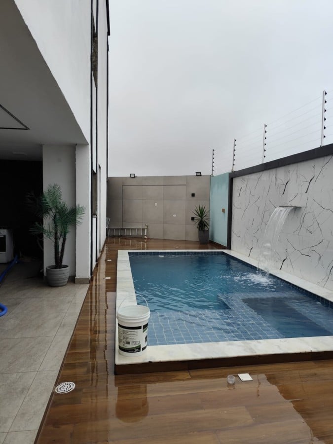 REA DA PISCINA